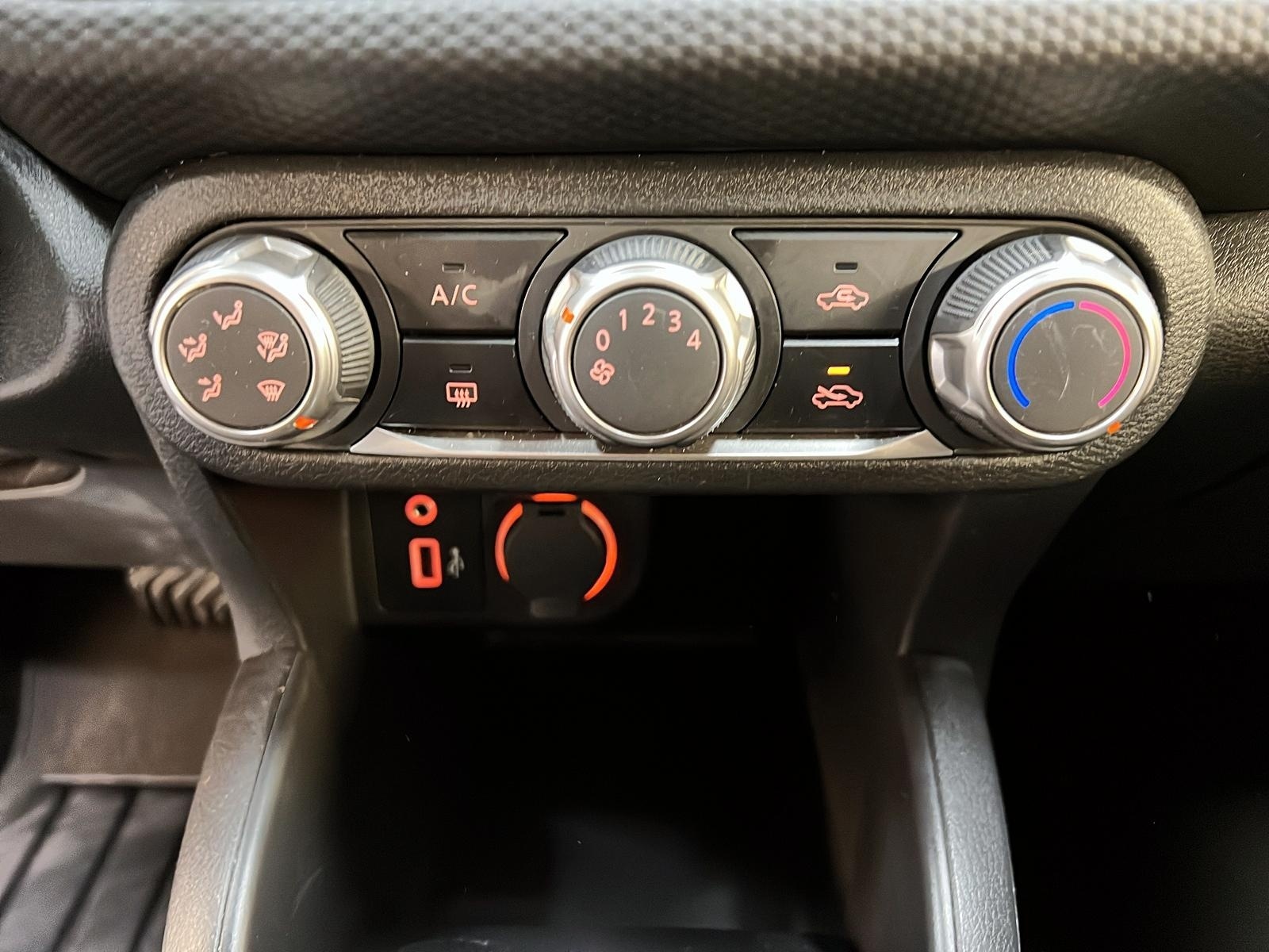 Nissan Kicks S 2023 - image #14