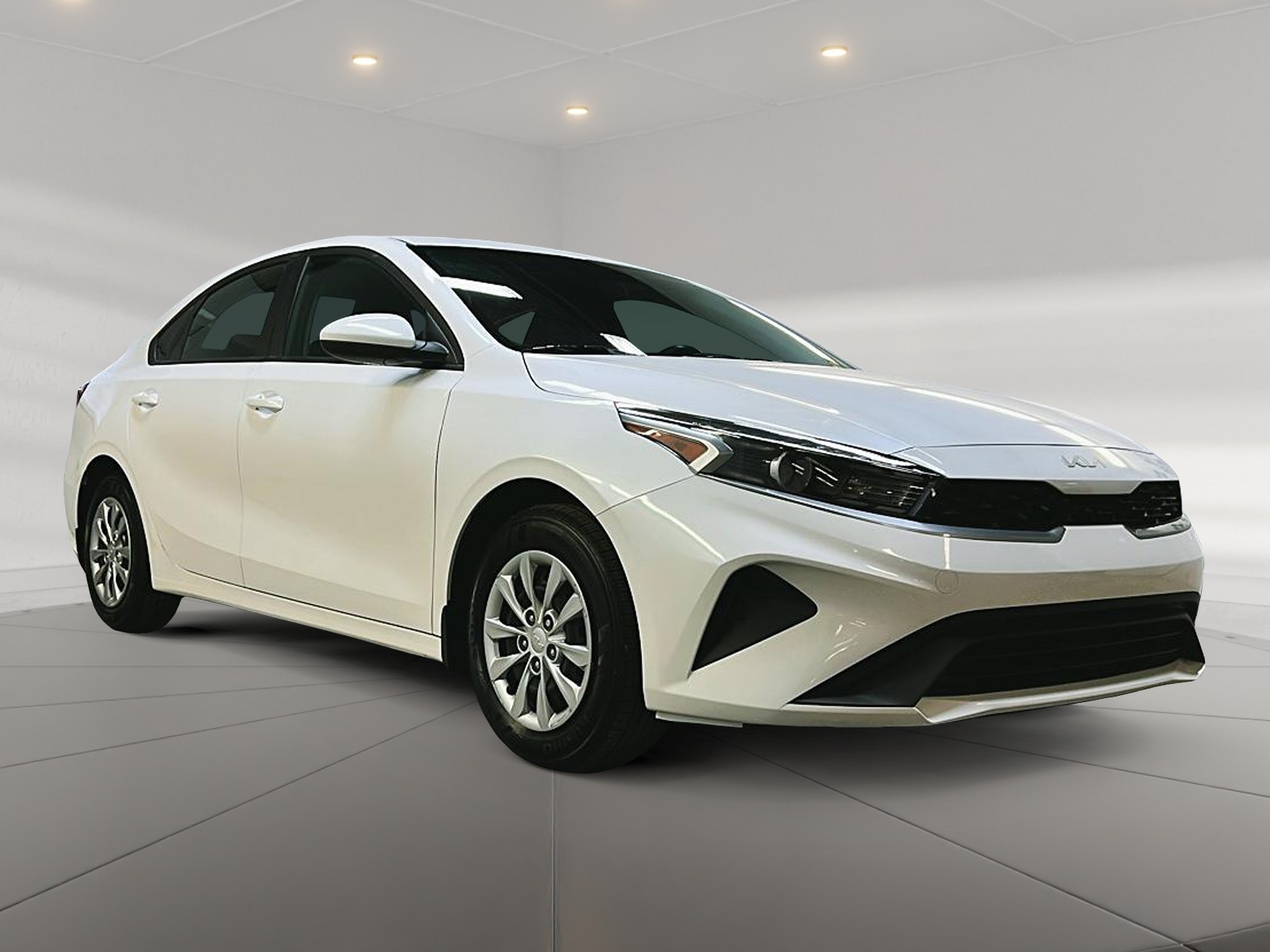 Kia Forte LX 2023 - image #3