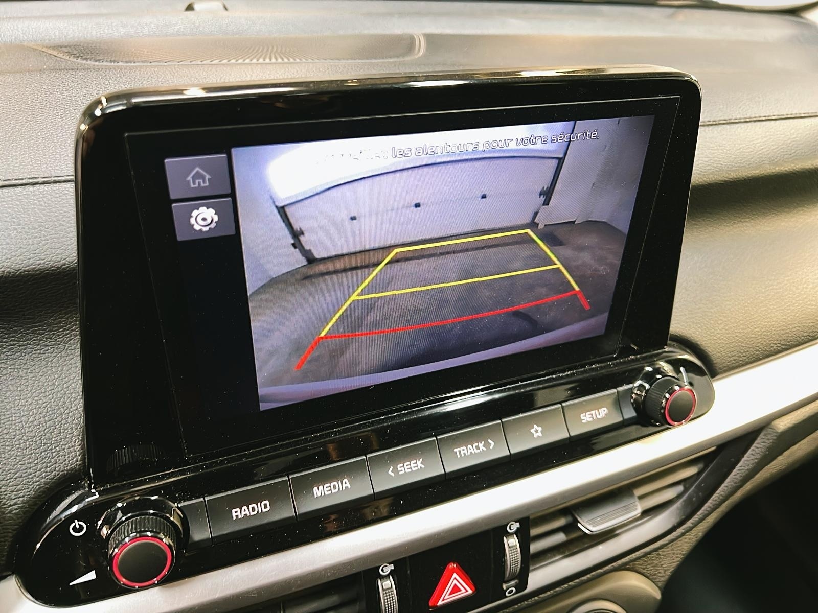 Kia Forte LX 2023 - image #16