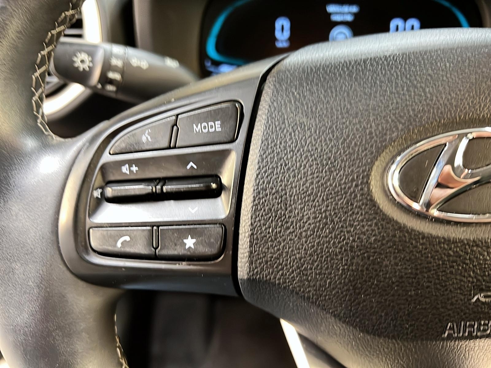 Hyundai Venue PREFERRED 2024 - image #19