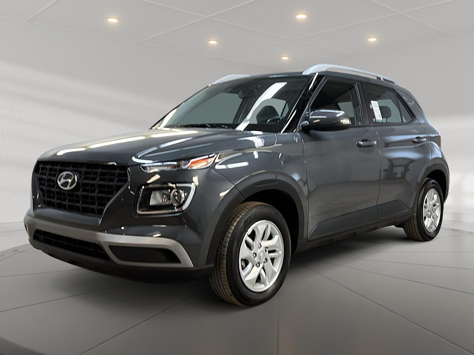 Hyundai Venue PREFERRED 2024 - image #1