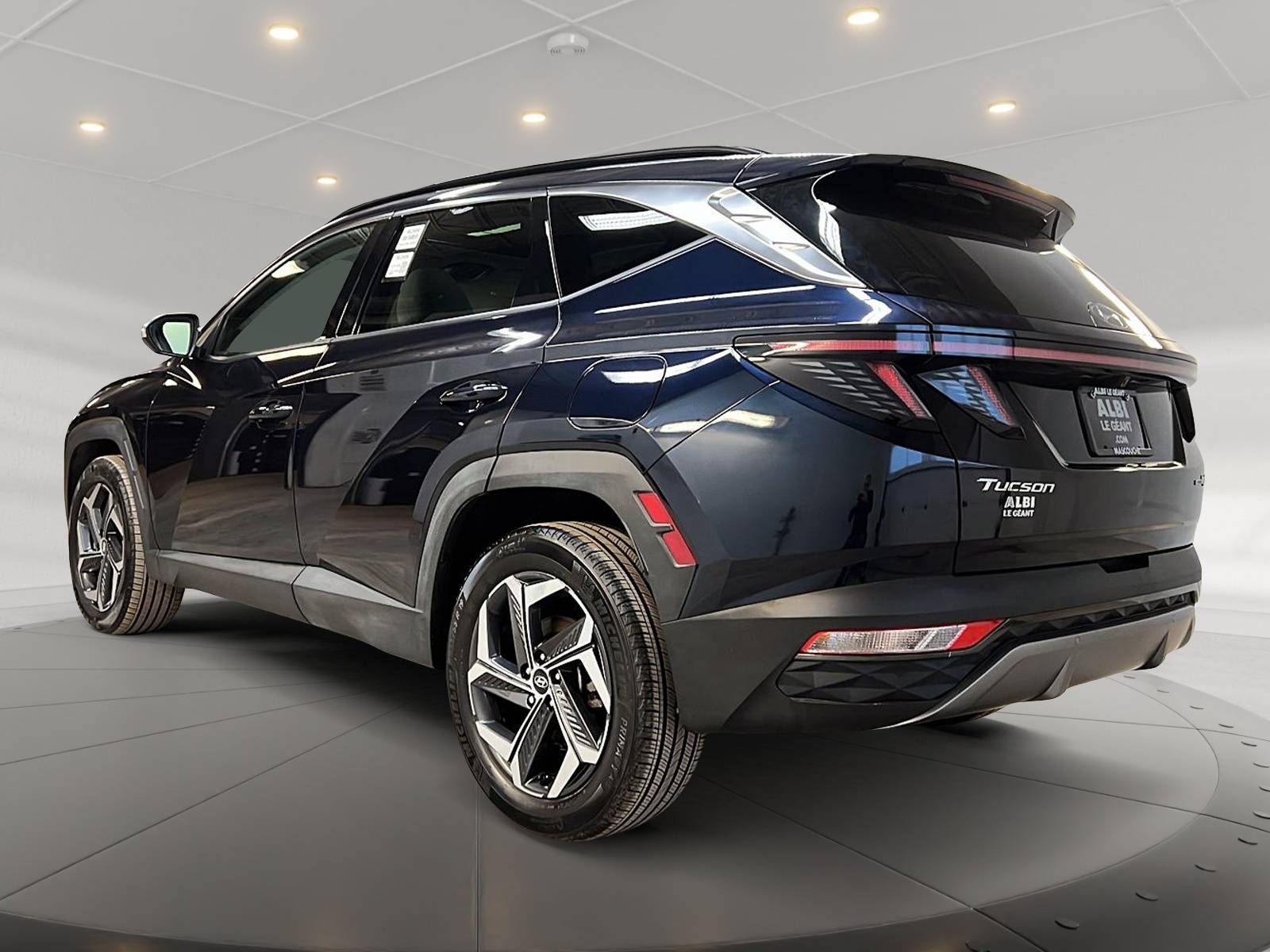 Hyundai Tucson LUXURY HYBRID CUIR TOIT PANO NAV 4RM 2024 - image #6