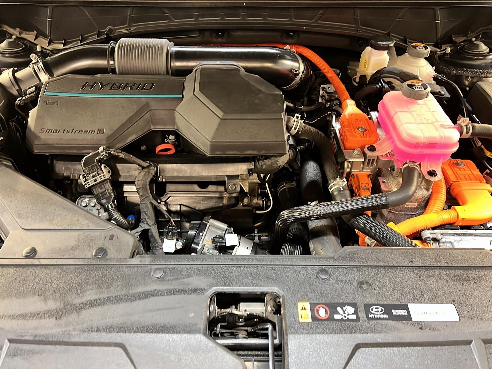 Hyundai Tucson LUXURY HYBRID CUIR TOIT PANO NAV 4RM 2024 - image #12