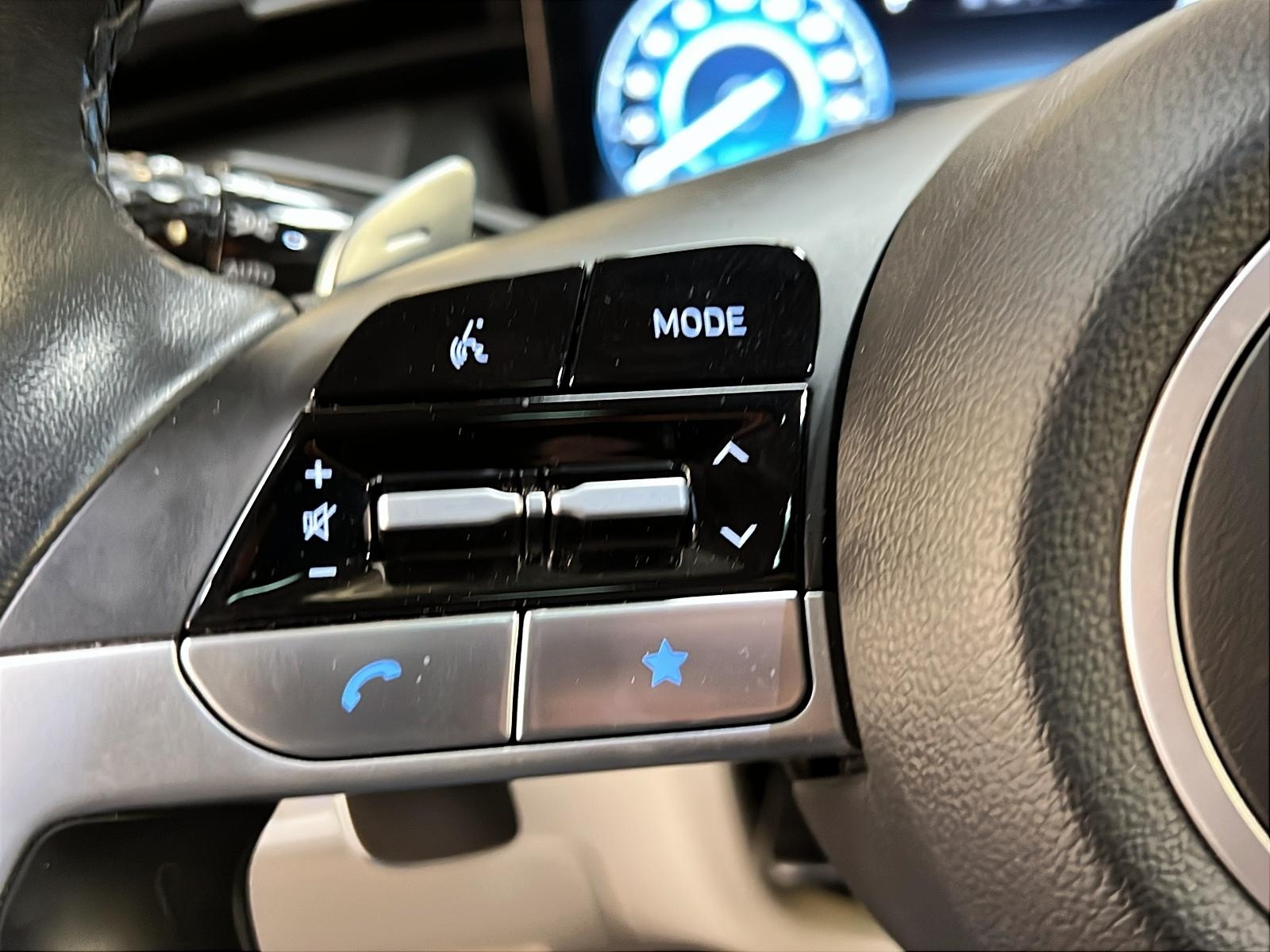 Hyundai Tucson LUXURY HYBRID CUIR TOIT PANO NAV 4RM 2024 - image #22