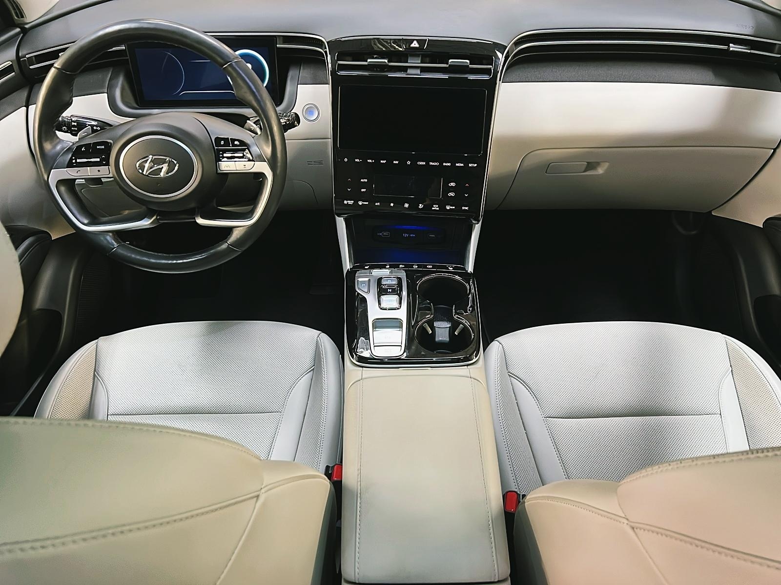 Hyundai Tucson LUXURY HYBRID CUIR TOIT PANO NAV 4RM 2024 - image #11