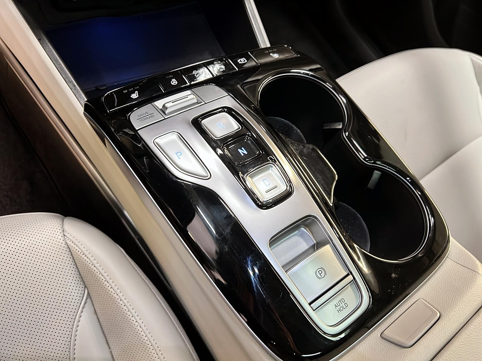 Hyundai Tucson LUXURY HYBRID CUIR TOIT PANO NAV 4RM 2024 - image #15