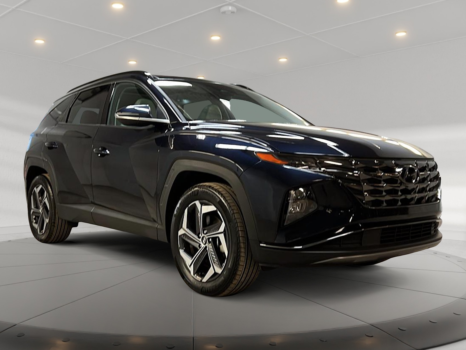 Hyundai Tucson LUXURY HYBRID CUIR TOIT PANO NAV 4RM 2024 - image #3