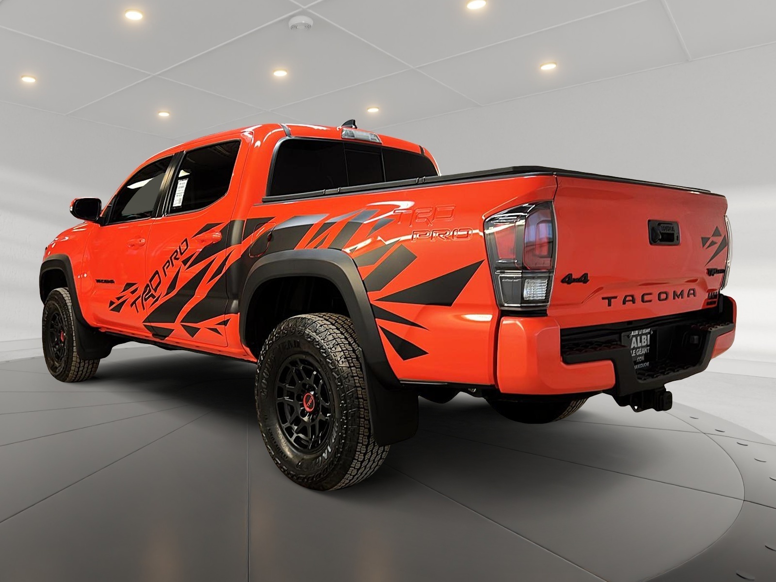 Toyota Tacoma TRD PRO DOUBLE CAB CUIR TOIT NAV 4X4 2023 - image #6