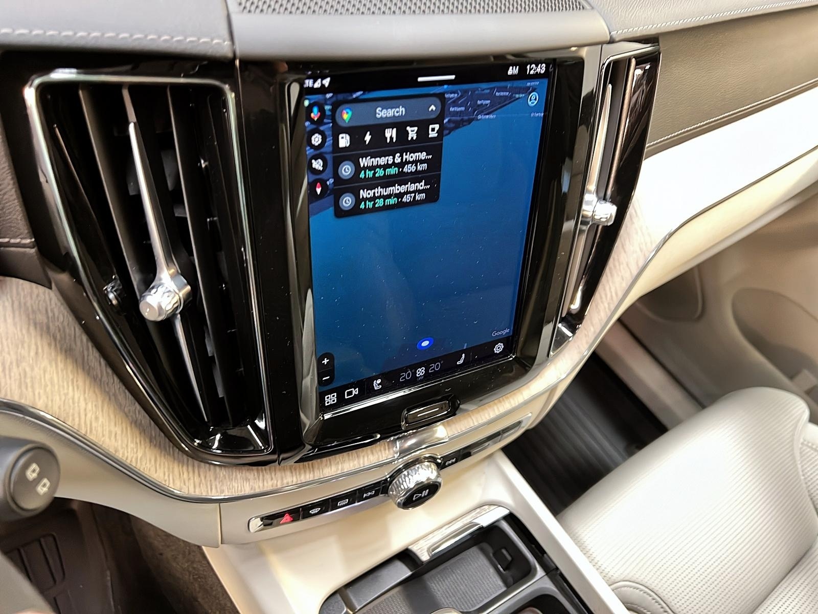 Volvo XC60 2023 - Image #20