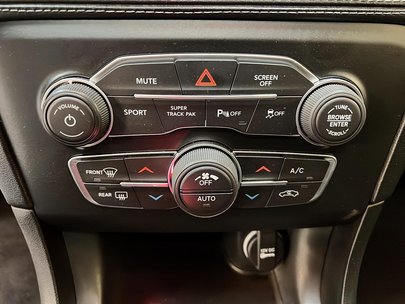 Dodge Charger R/T DAYTONA TOIT NAV 2023 - image #15