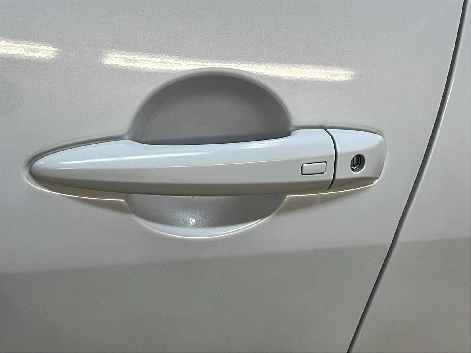 Nissan Sentra SR TOIT 2024 - image #24