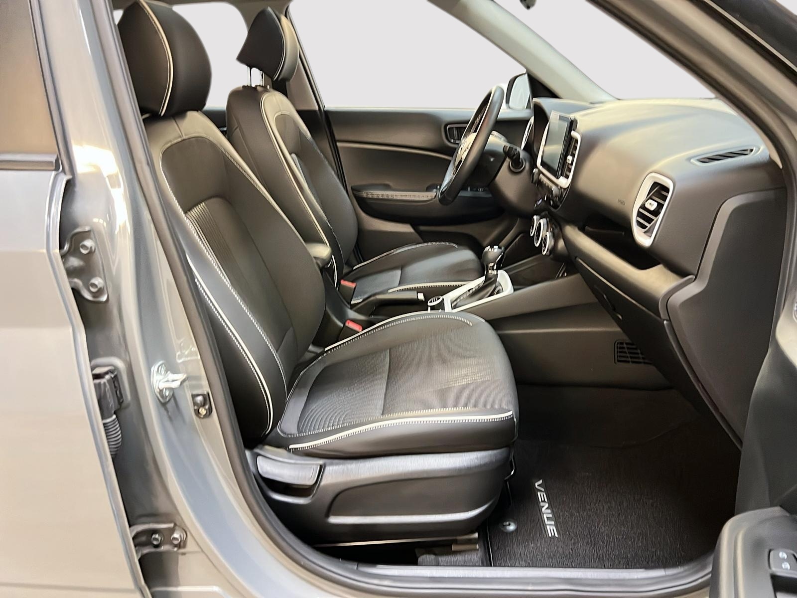 Hyundai Venue 2023 - Image #8