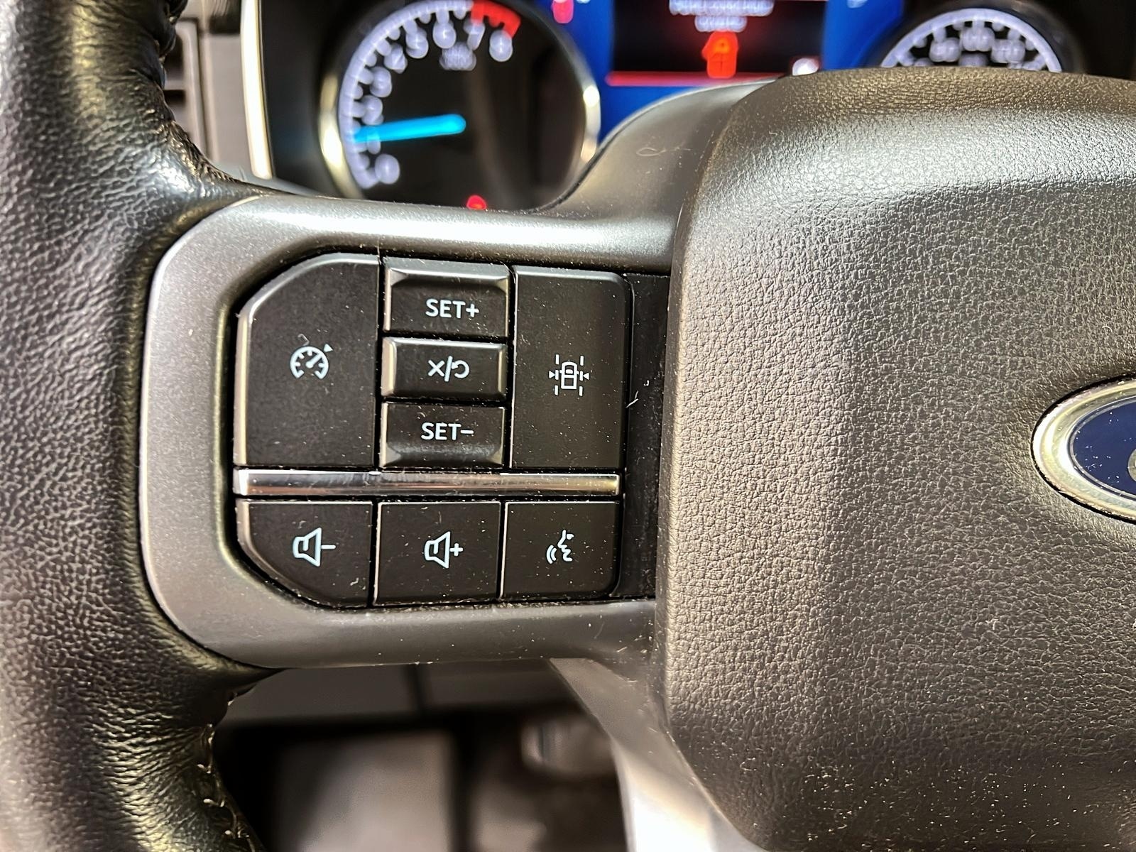 Ford F-150 XLT FX4 SUPER CREW 4X4 2022 - image #20
