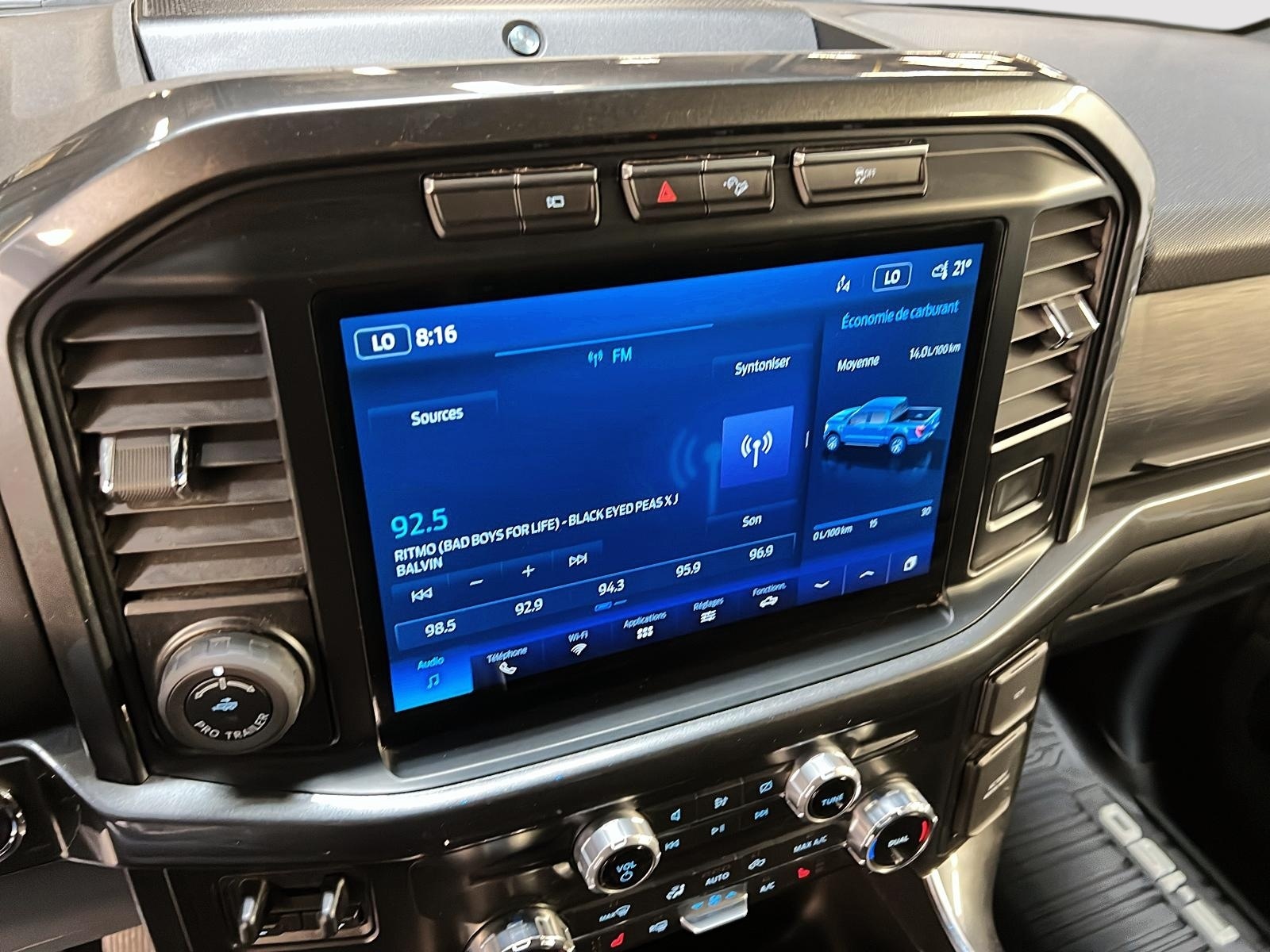 Ford F-150 2022 - Image #16