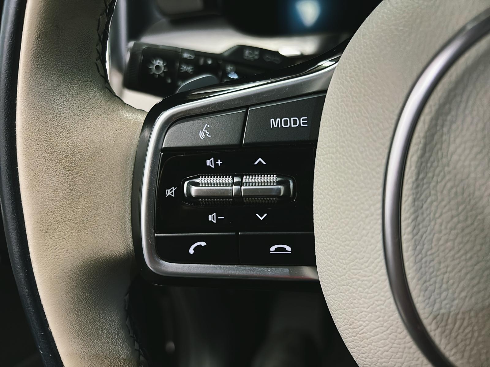 Kia Sorento SX PHEV CUIR TOIT PANO NAV 4RM 2023 - image #23