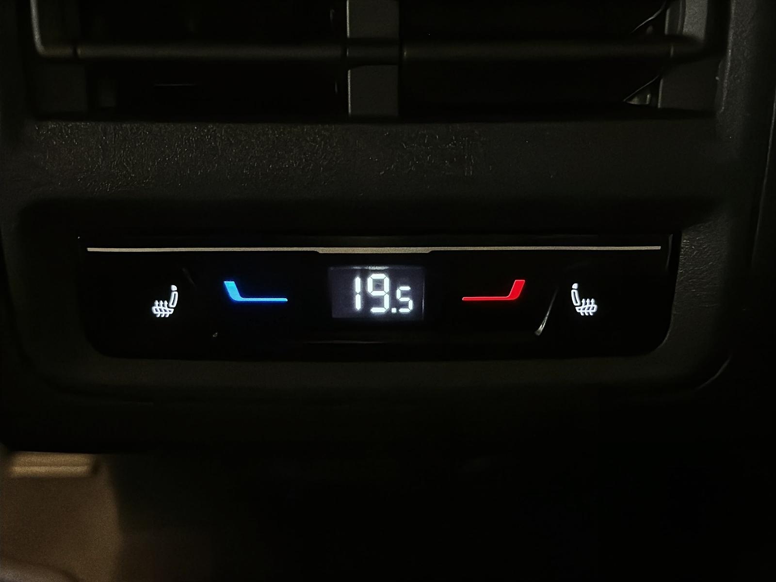 Volkswagen Golf R CUIR NAV 4RM 2024 - image #10