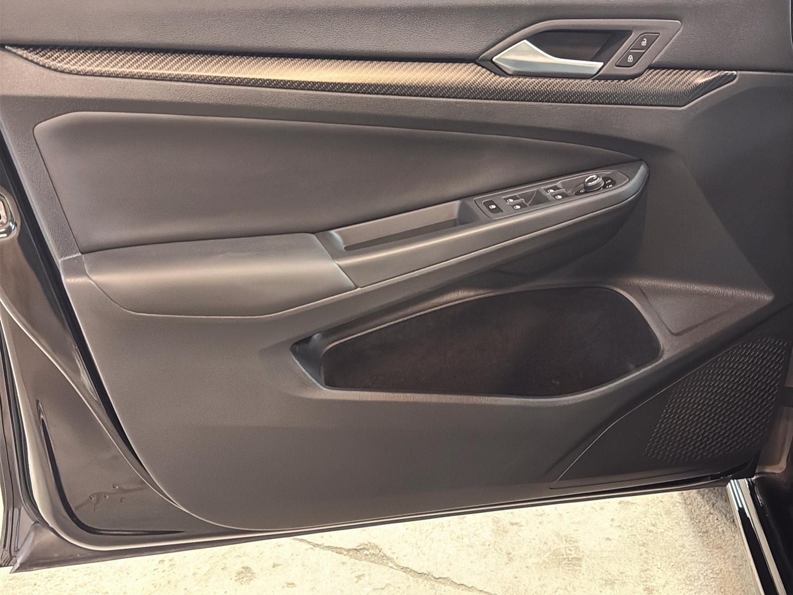 Volkswagen Golf R CUIR NAV 4RM 2024 - image #27