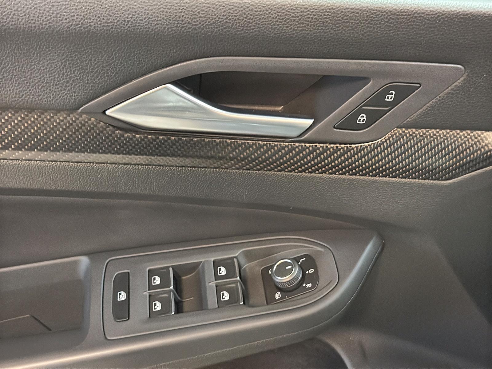 Volkswagen Golf R CUIR NAV 4RM 2024 - image #26