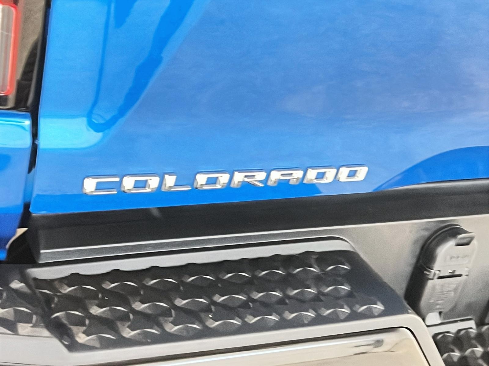 Chevrolet Colorado TRAIL BOSS CREW CAB 4X4 2023 - image #27