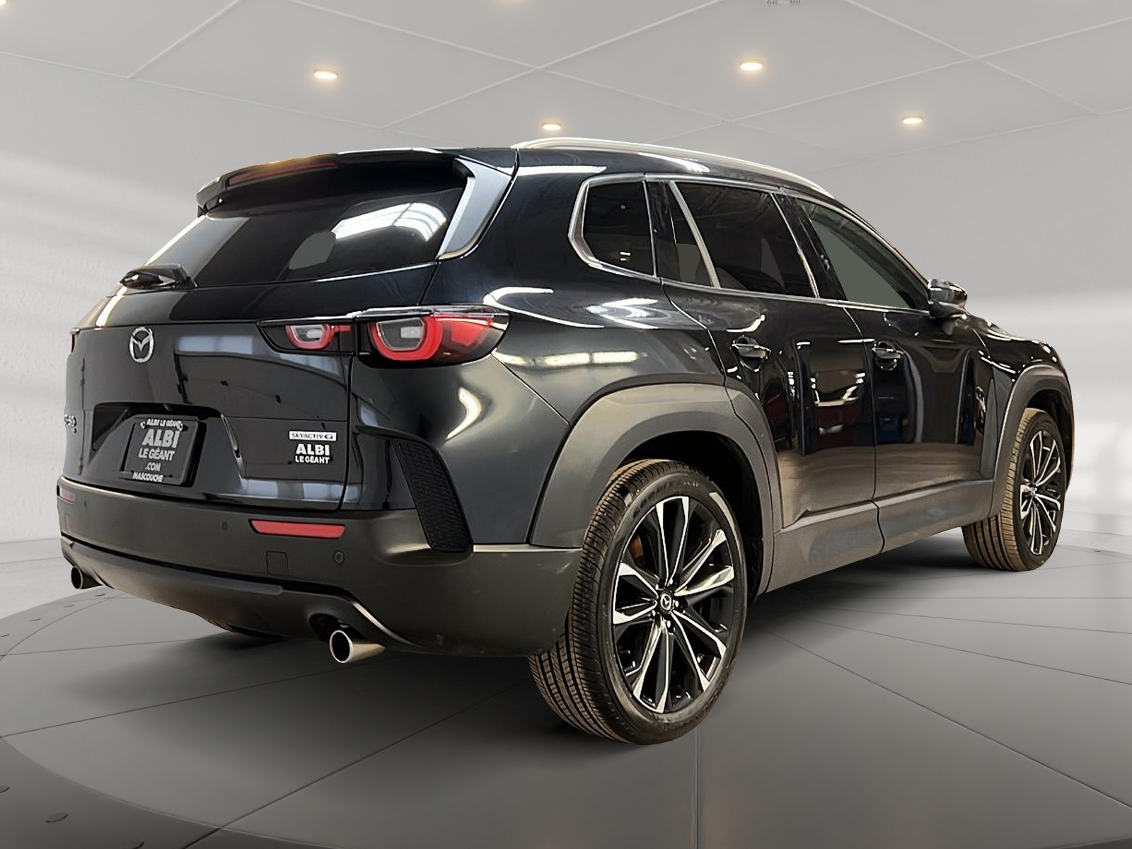 Mazda CX-50 GT CUIR TOIT PANO NAV 4RM 2024 — photo 4