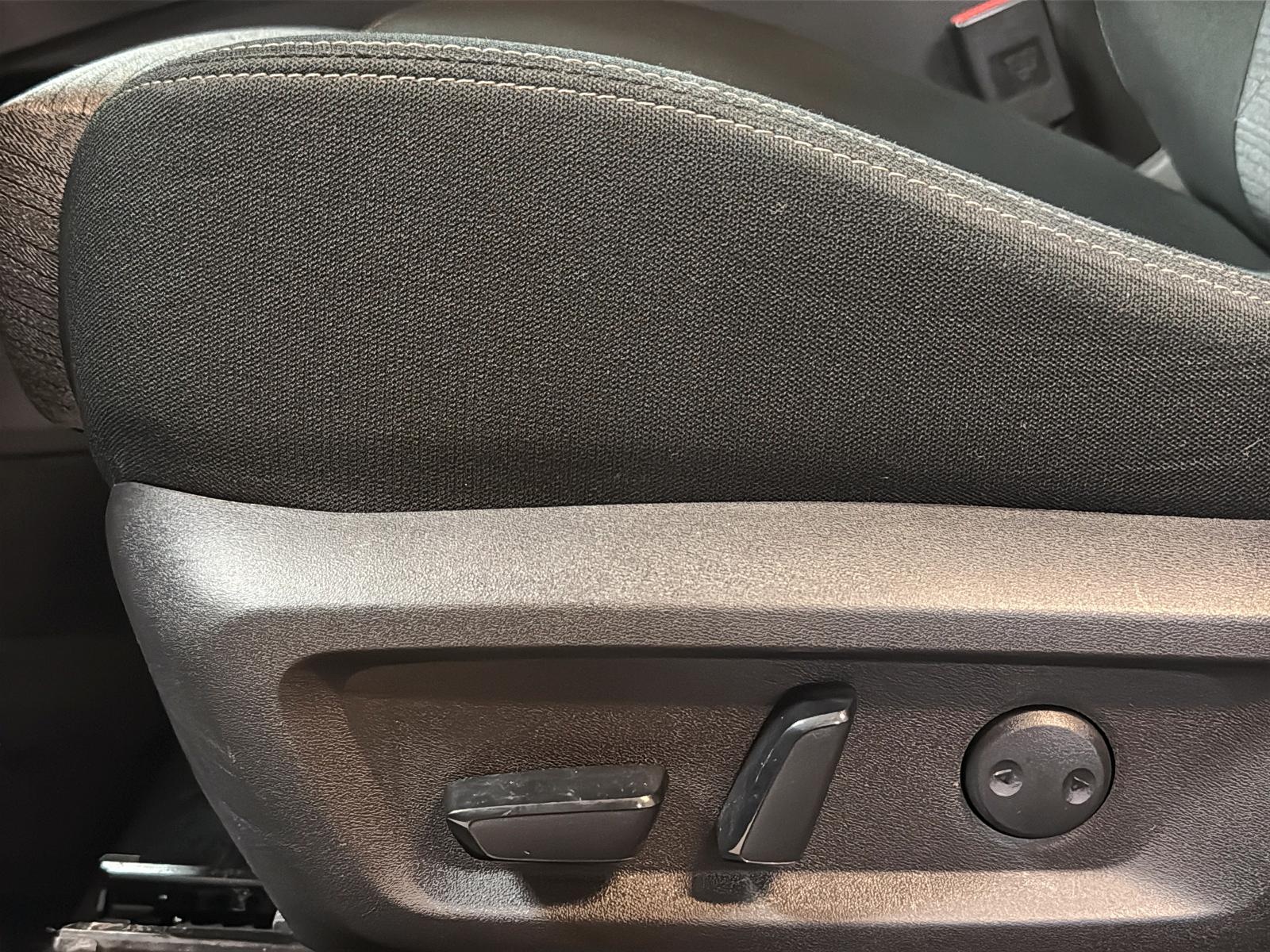 Nissan Rogue SV TOIT PANO 4RM 2023 - image #25