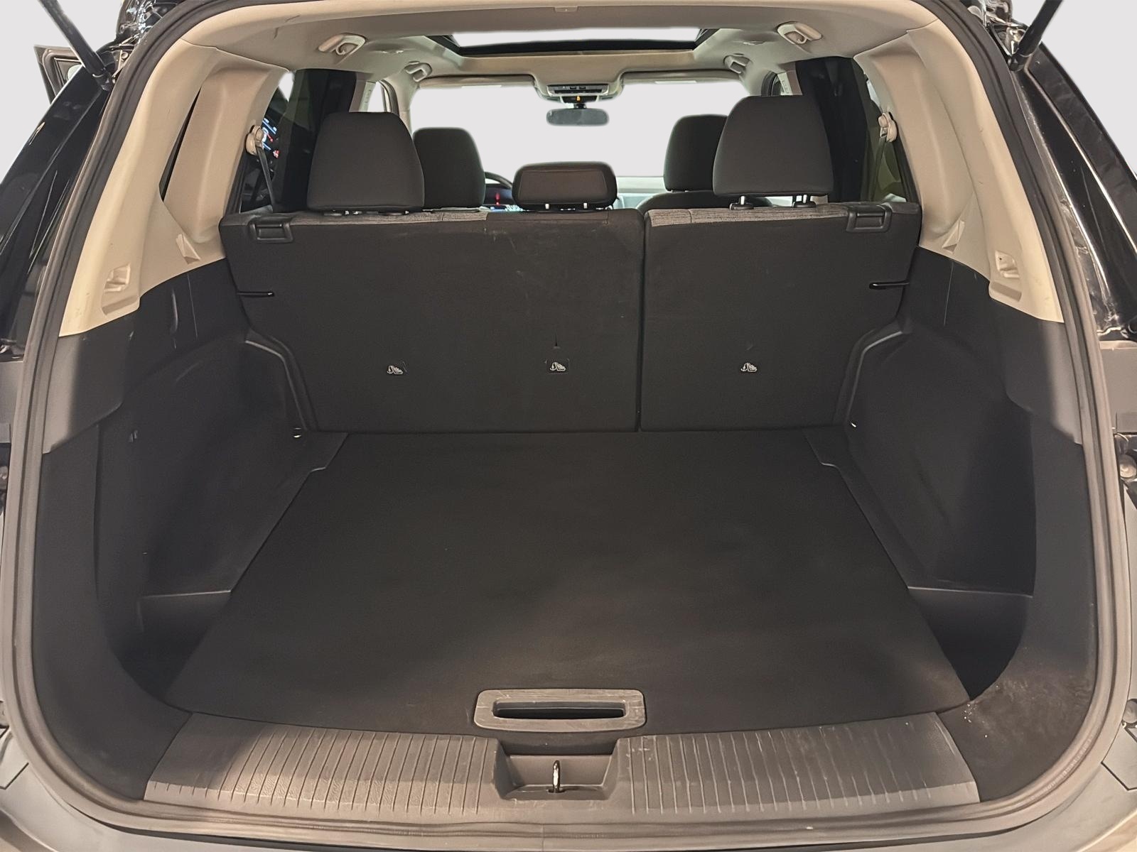 Nissan Rogue SV TOIT PANO 4RM 2023 - image #14