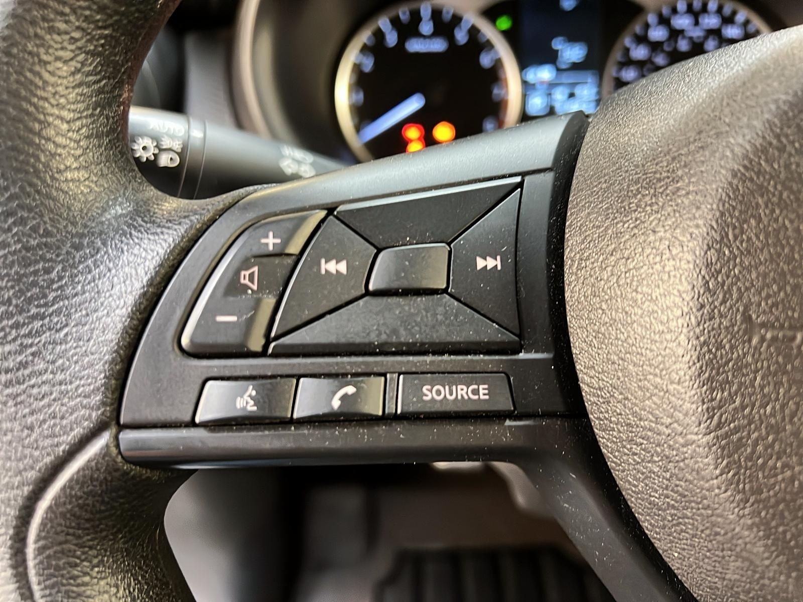 Nissan Kicks S 2024 - image #19