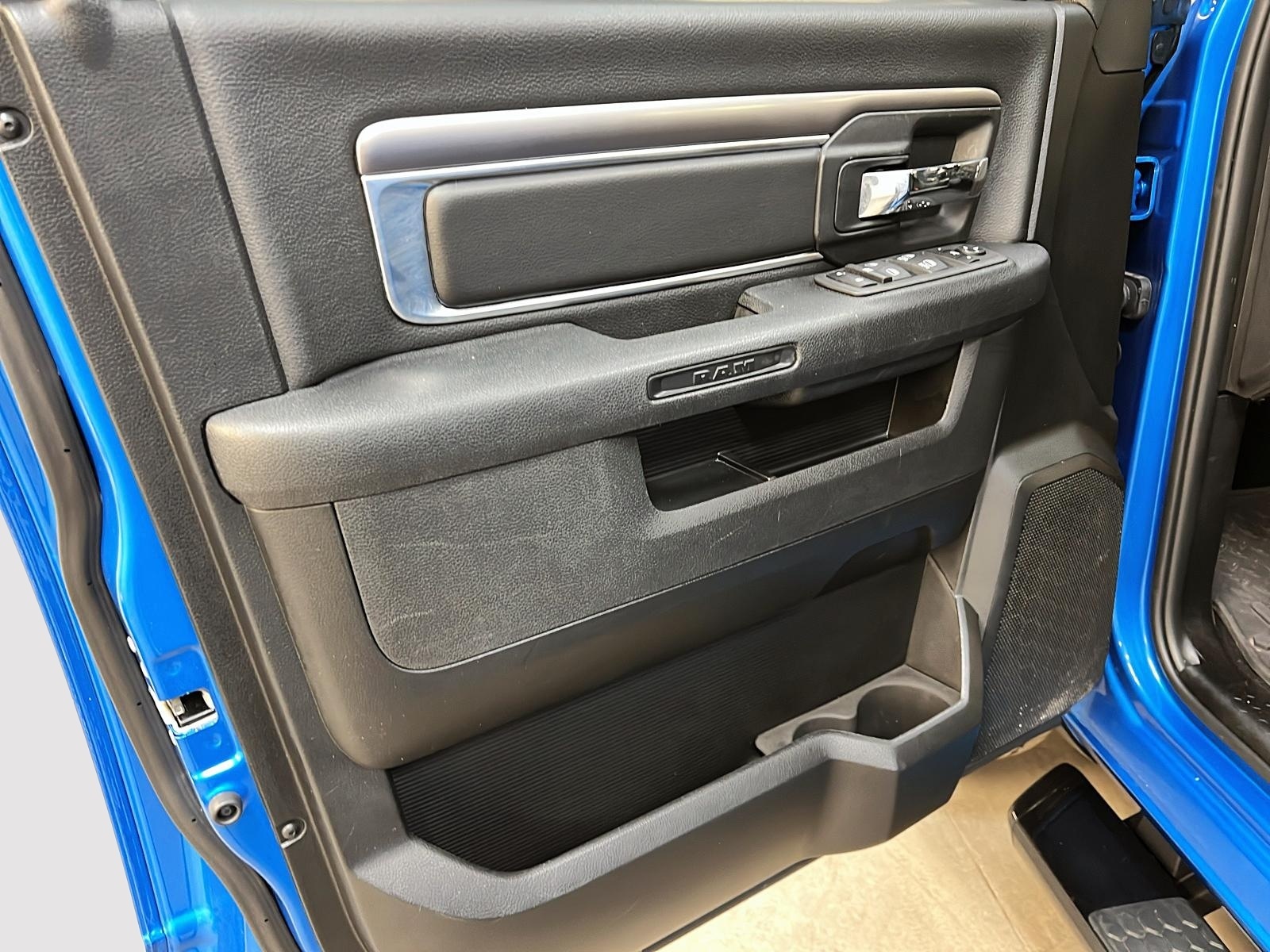 RAM 1500 Classic 2023 - Image #21