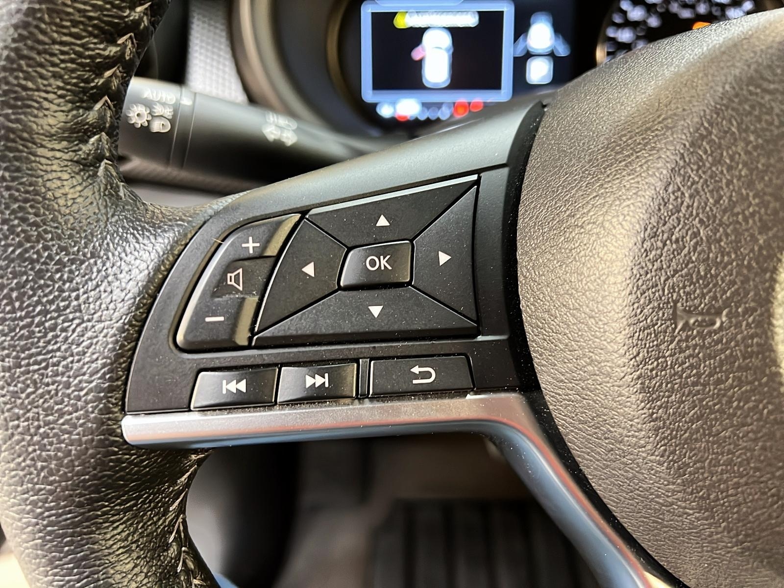 Nissan Kicks SV 2024 - image #19