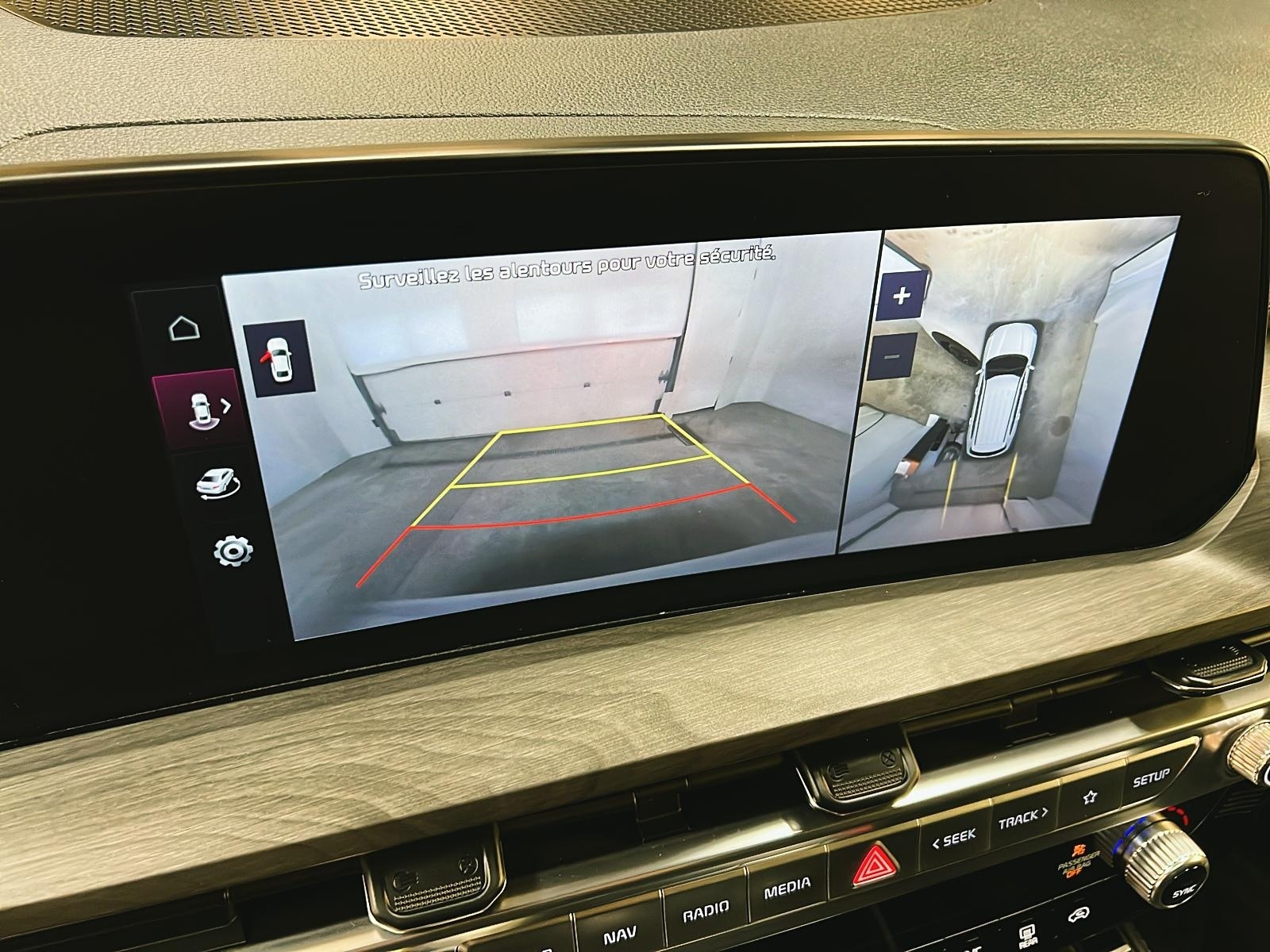 Kia TELLURIDE X-LINE CUIR TOIT PANO NAV  4RM 2024 - image #20