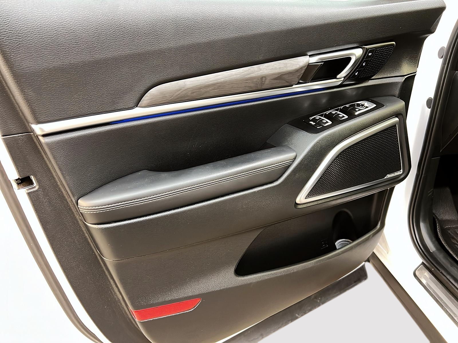 Kia TELLURIDE X-LINE CUIR TOIT PANO NAV  4RM 2024 - image #27