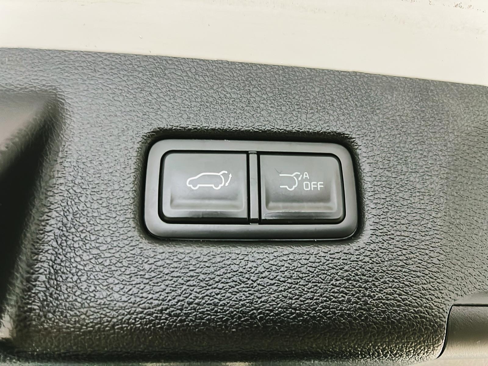 Kia TELLURIDE X-LINE CUIR TOIT PANO NAV  4RM 2024 - image #16