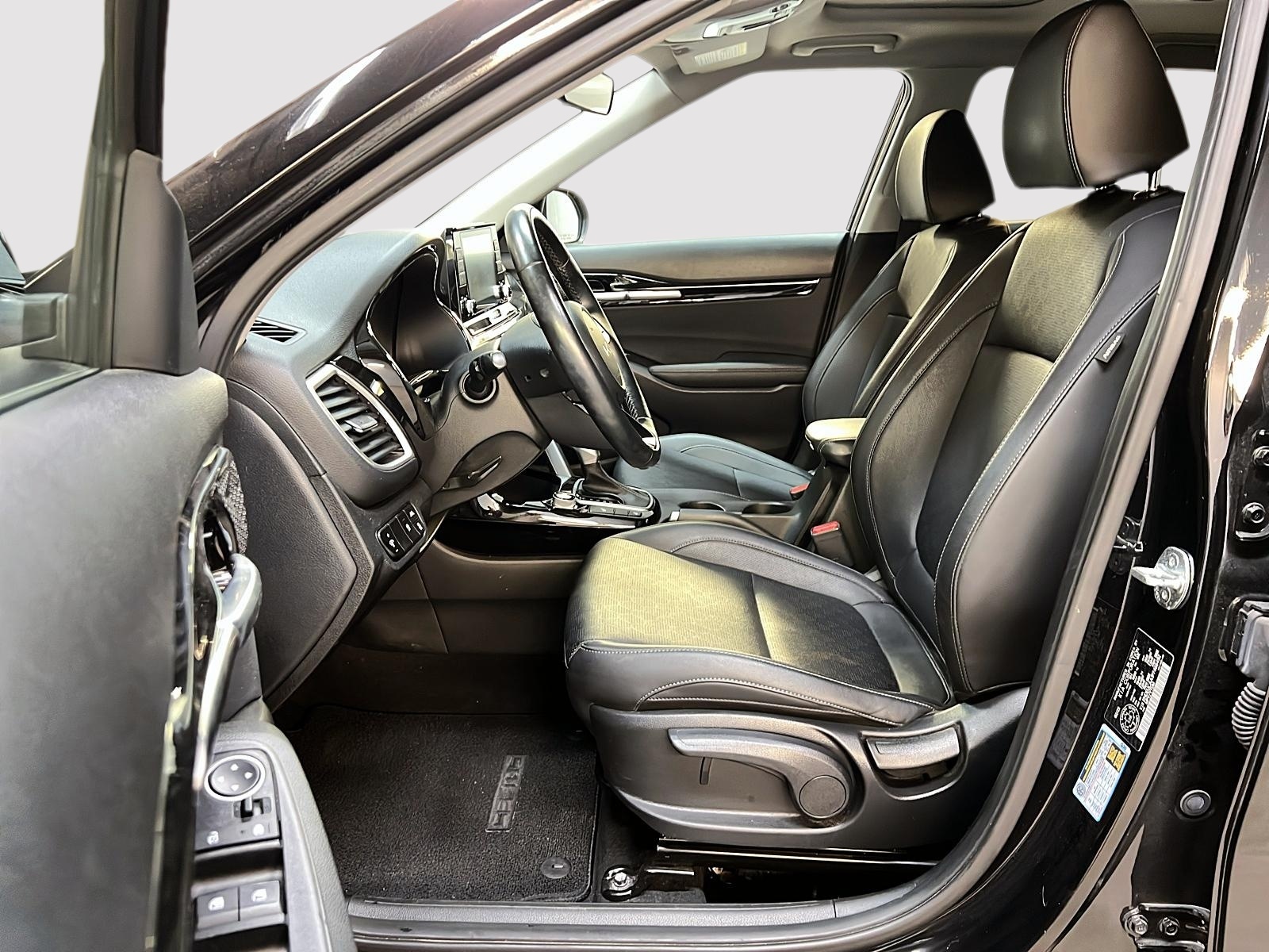 Kia SELTOS EX CUIR TOIT 4RM 2023 - image #7