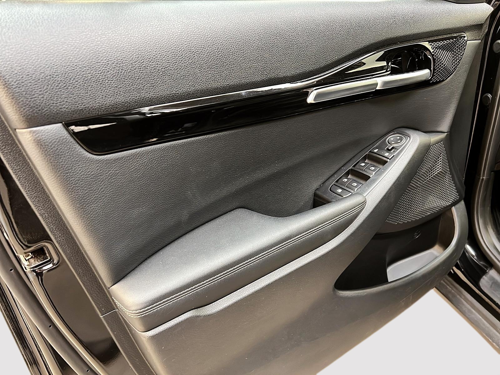 Kia SELTOS EX CUIR TOIT 4RM 2023 - image #23