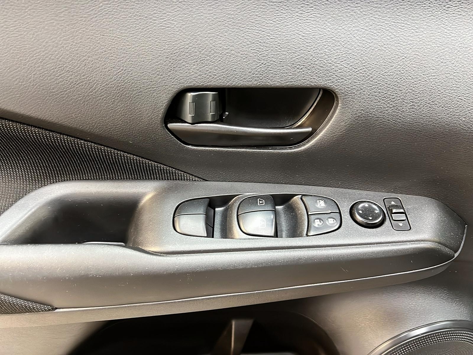 Nissan Kicks S 2022 - image #22
