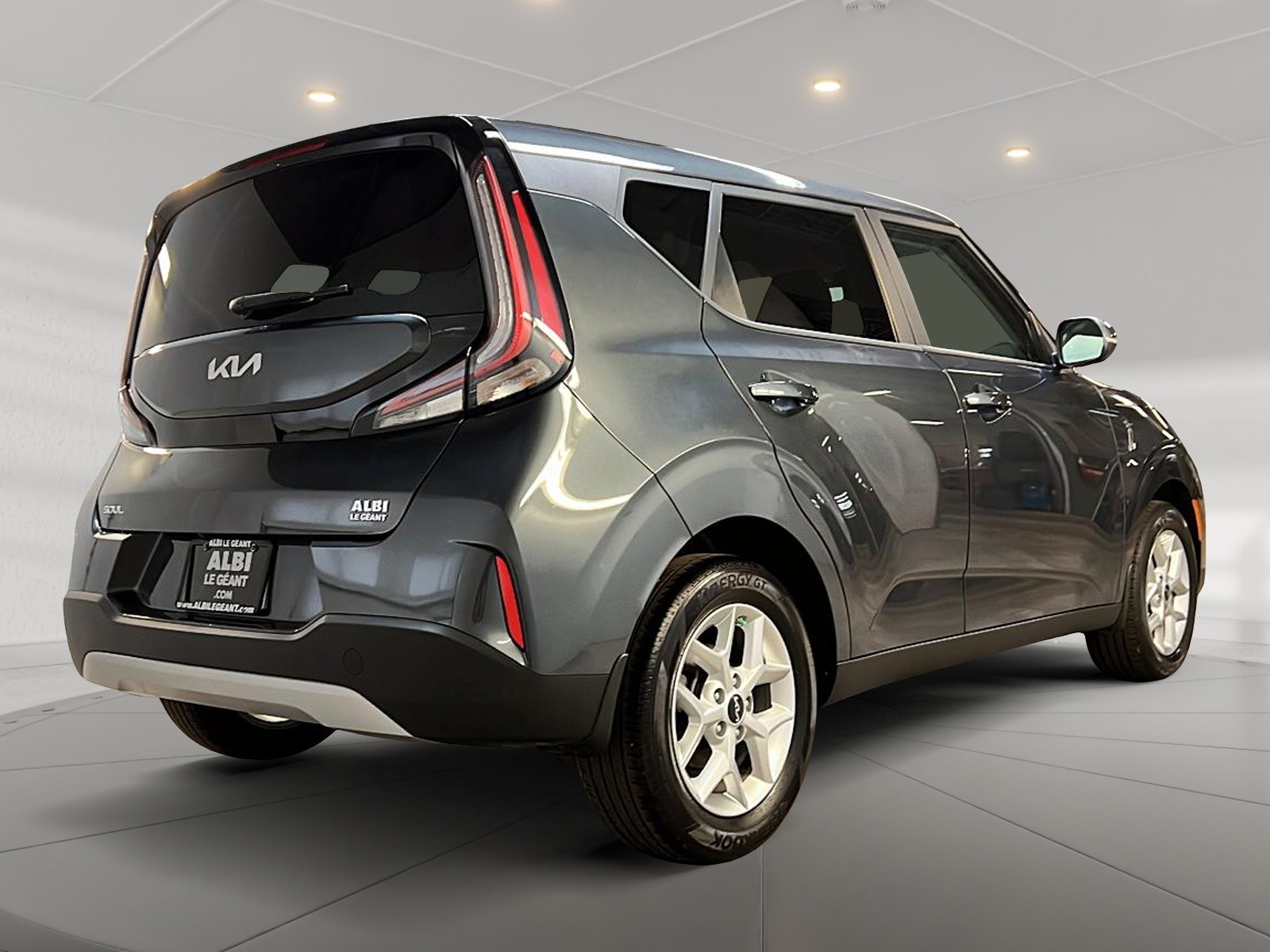 Kia Soul EX 2023 - image #4