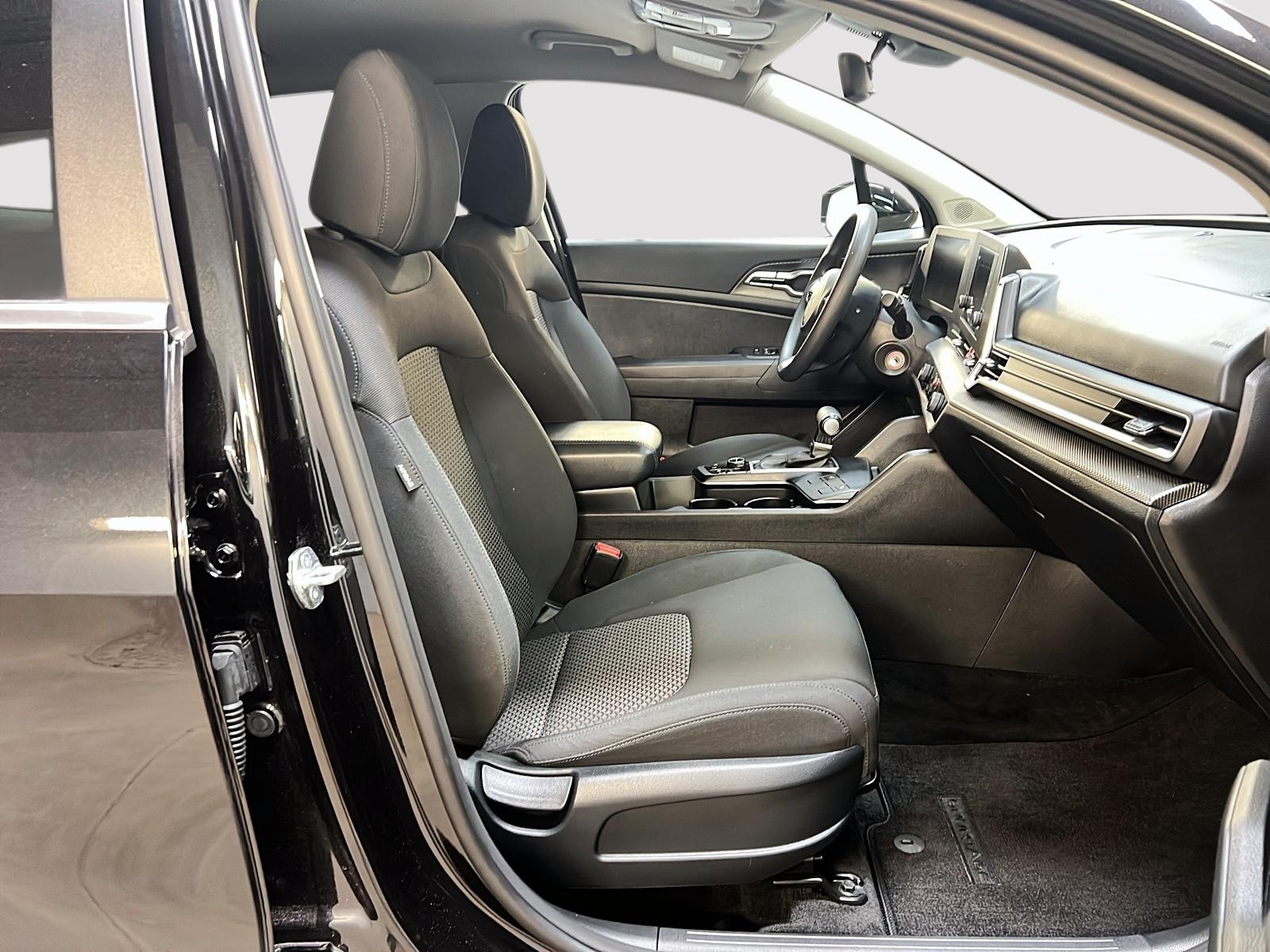 Kia Sportage LX 4RM 2023 - image #8