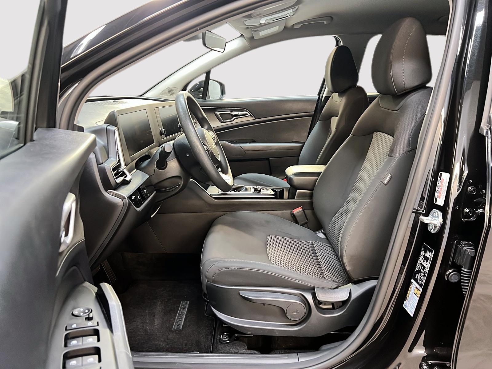 Kia Sportage LX 4RM 2023 - image #7