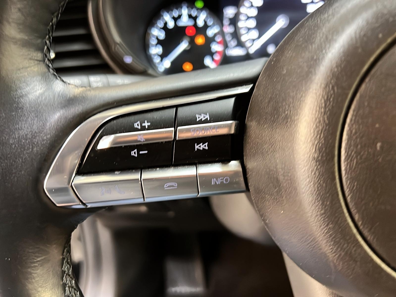 Mazda CX-30 GS 4RM 2022 - image #20