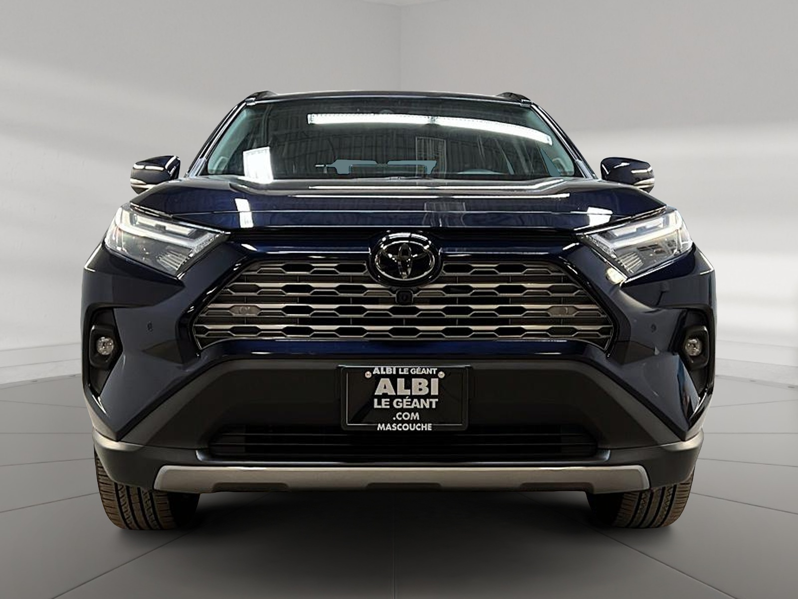 Toyota RAV4 2024 - Image #2