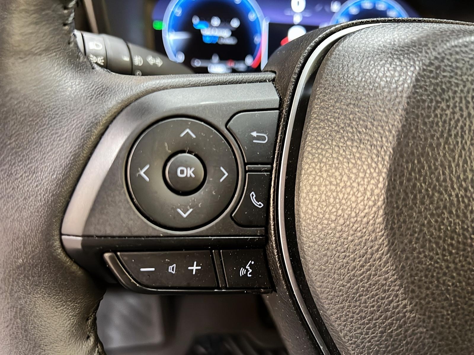 Toyota RAV4 LIMITED CUIR TOIT NAV 4RM 2024 - image #22