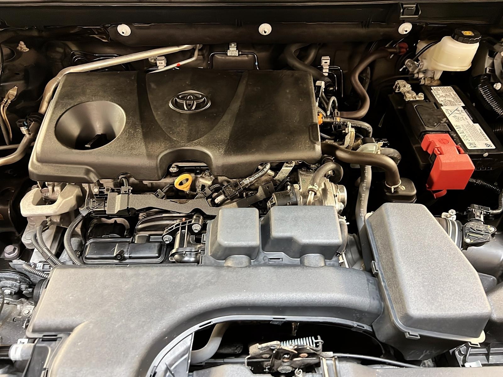 Toyota RAV4 2024 - Image #12