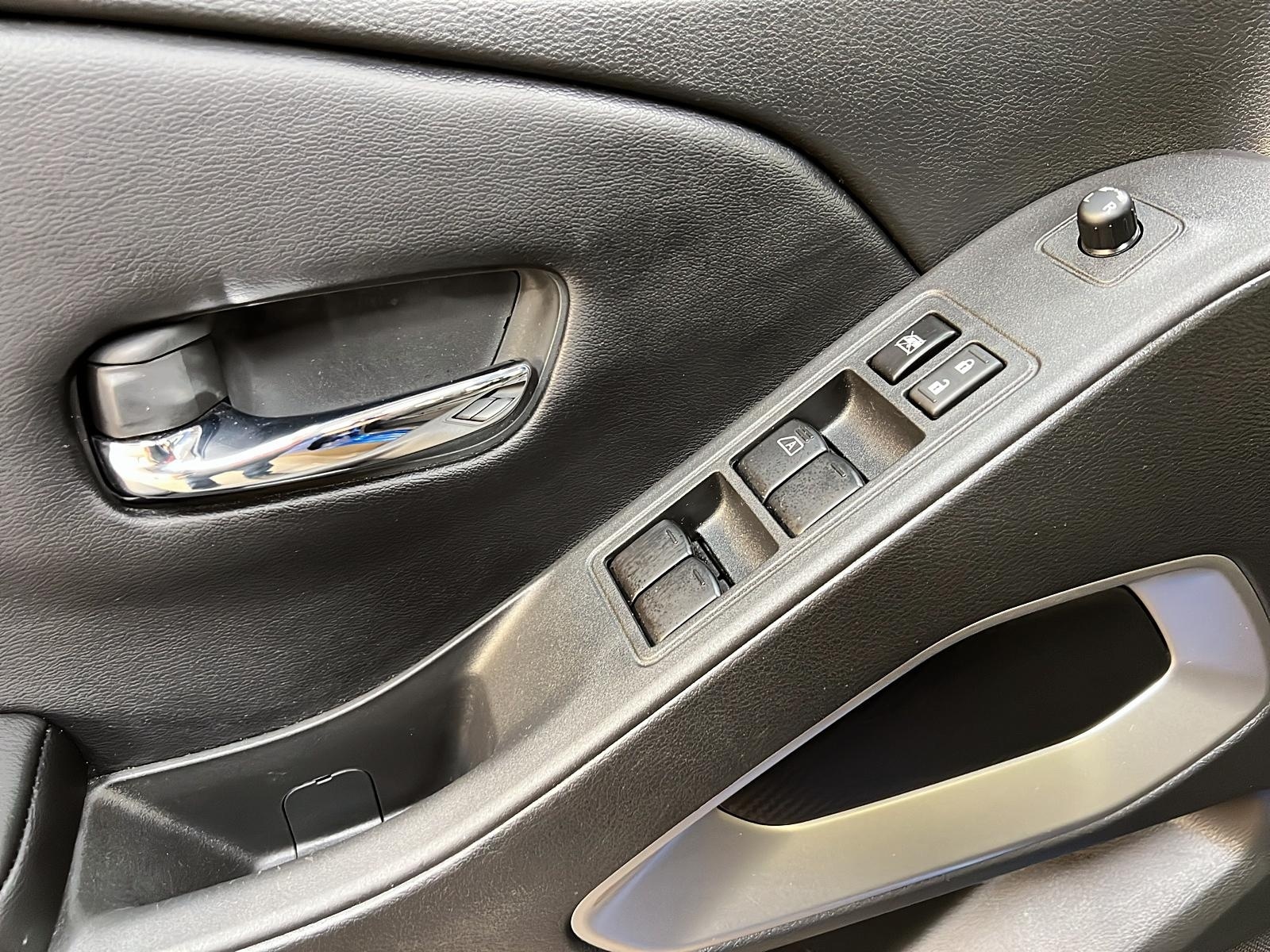 Nissan Frontier SL CREW CAB CUIR TOIT NAV 4X4 2025 - image #23
