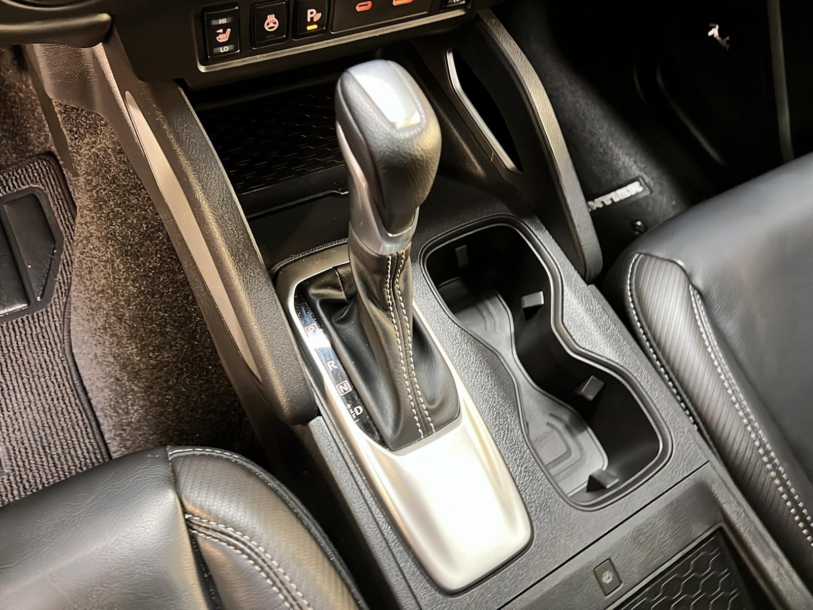 Nissan Frontier SL CREW CAB CUIR TOIT NAV 4X4 2025 - image #14