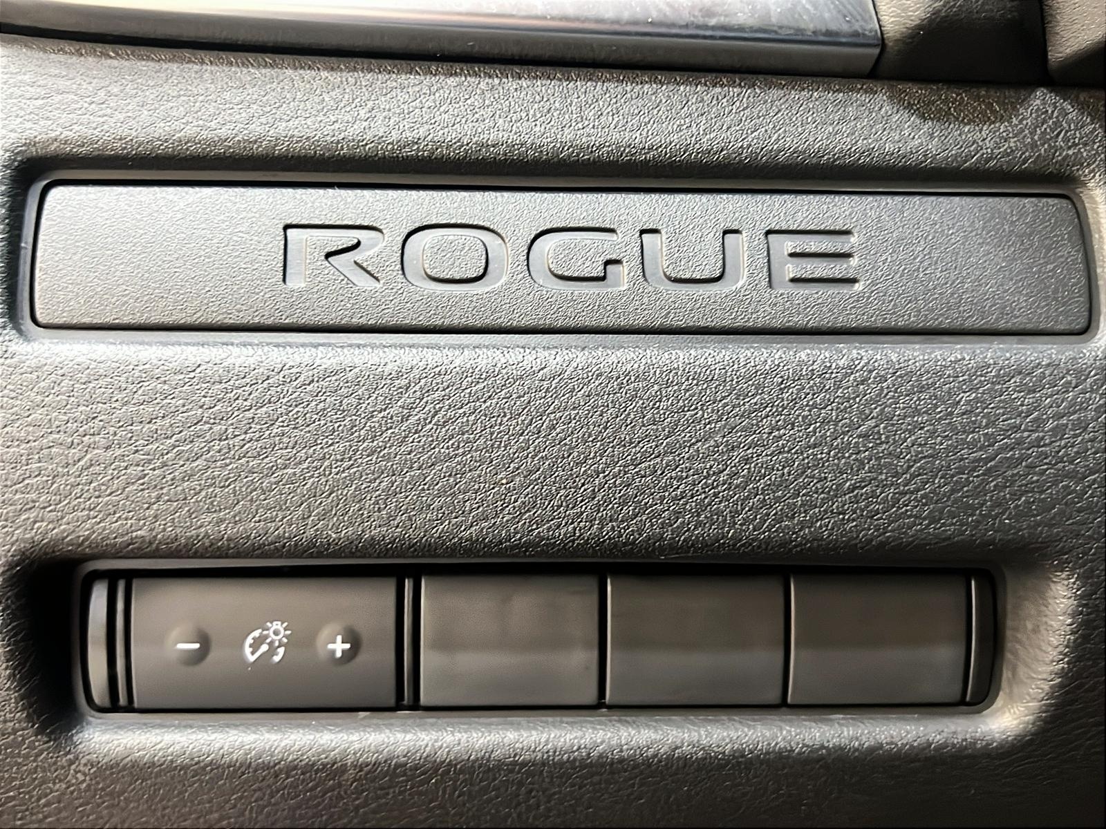 Nissan Rogue 2022 - Image #20