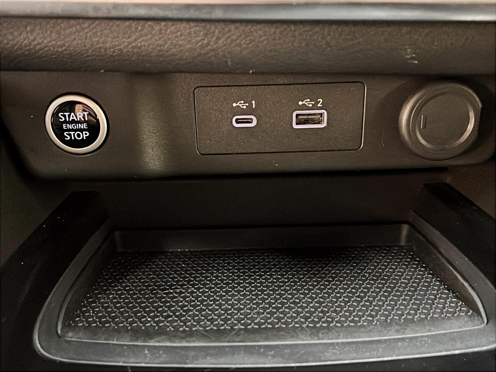 Nissan Rogue 2022 - Image #17