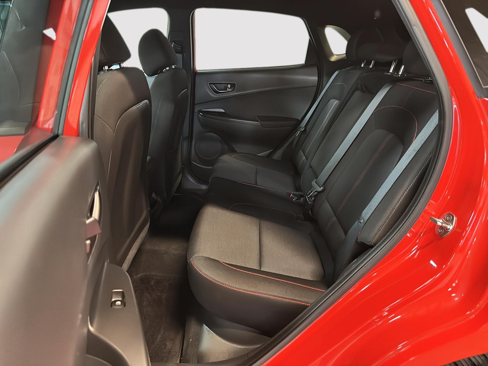 Hyundai Kona N LINE 1.6T NAV  4RM 2023 - image #9