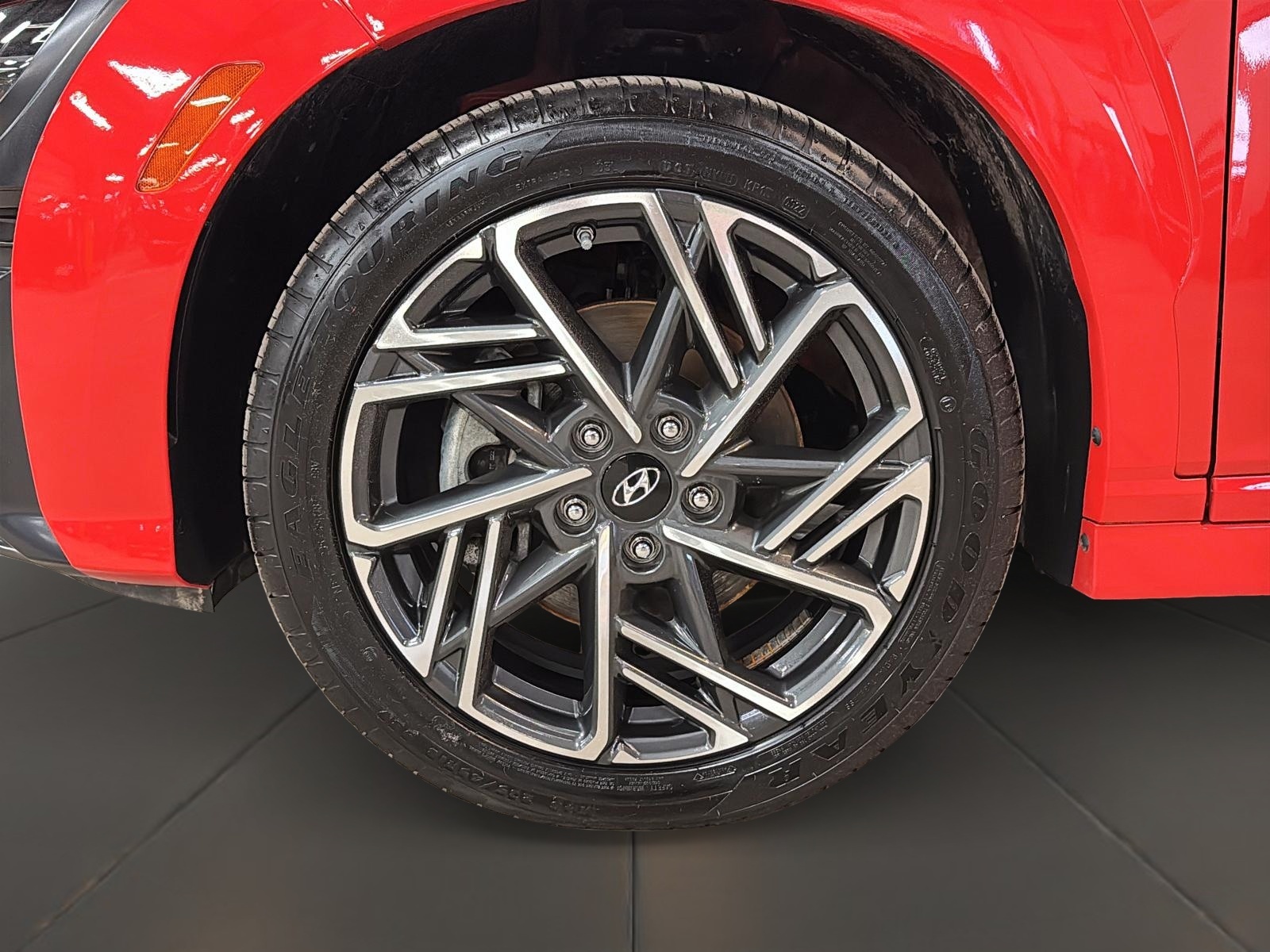 Hyundai Kona N LINE 1.6T NAV  4RM 2023 - image #27