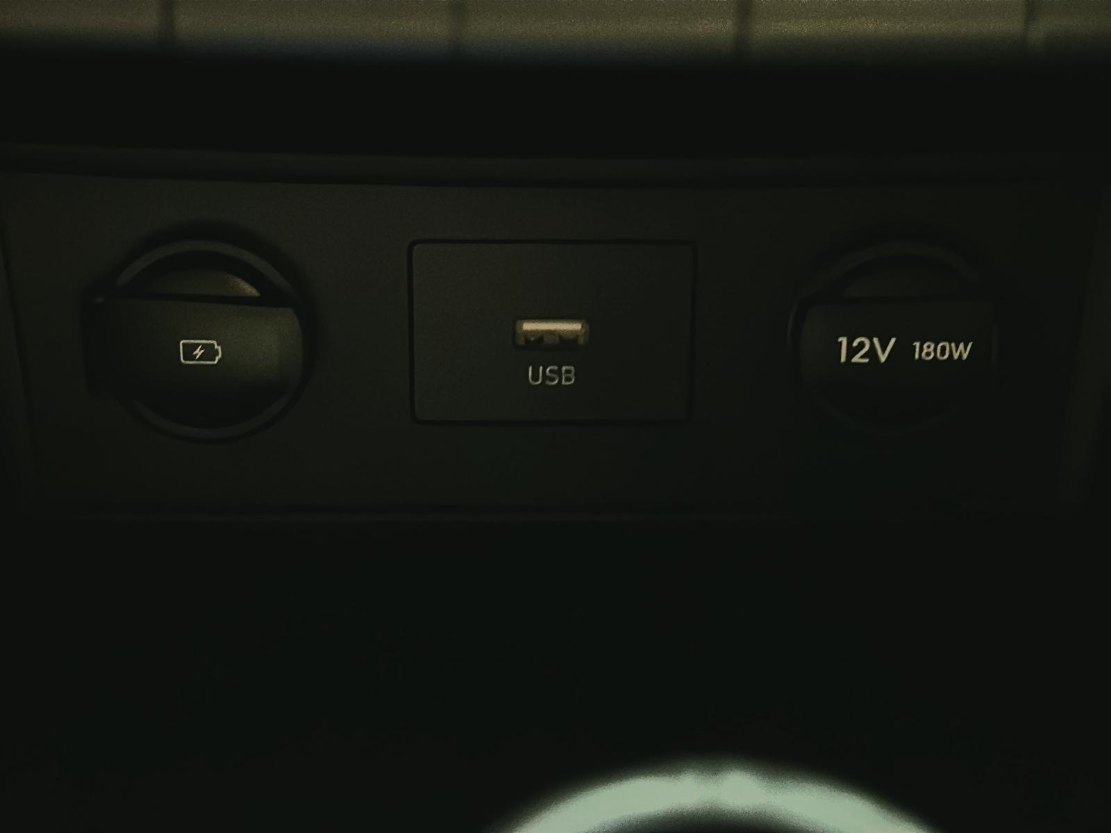 Hyundai Kona PREFERRED CUIR TOIT NAV 4RM 2023 - image #15