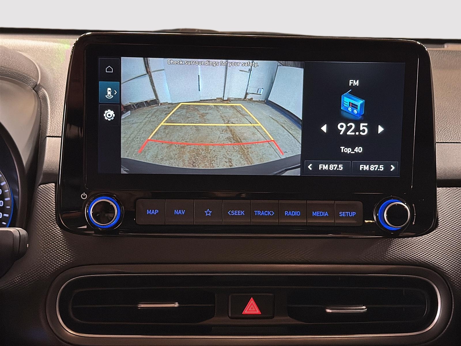 Hyundai Kona PREFERRED CUIR TOIT NAV 4RM 2023 - image #19
